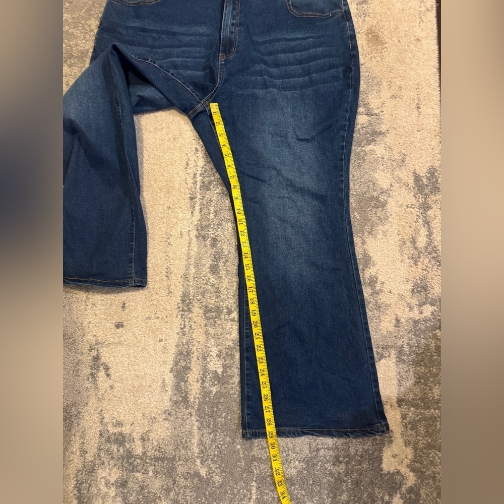 NWT SHEIN Dark Blue Flare Jeans - Picture 6 of 7